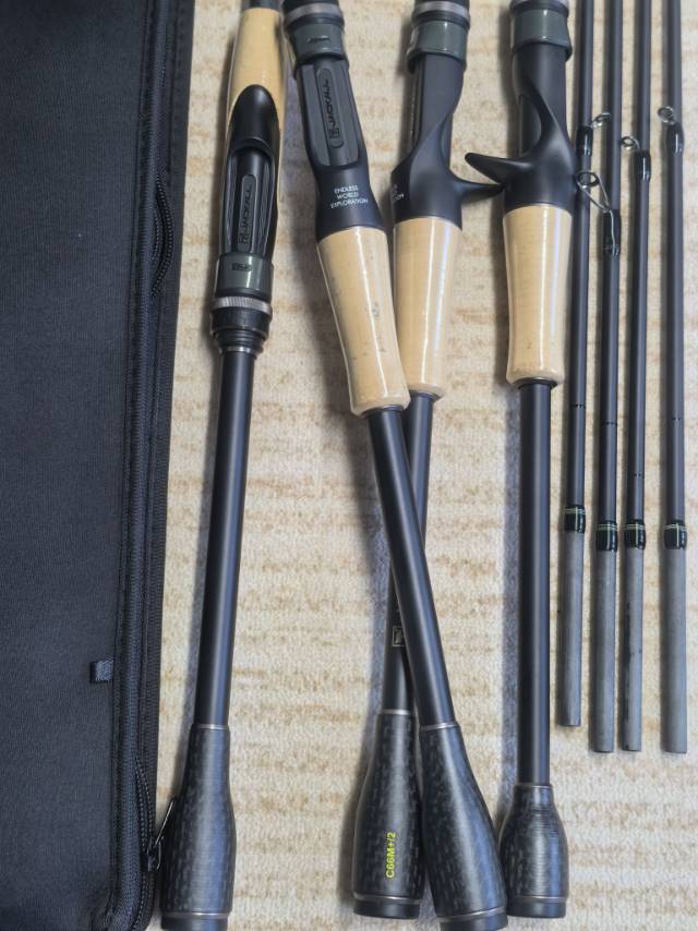 JACKALL Revoltage II C64M+PBF baitcasting rod - immagine 12