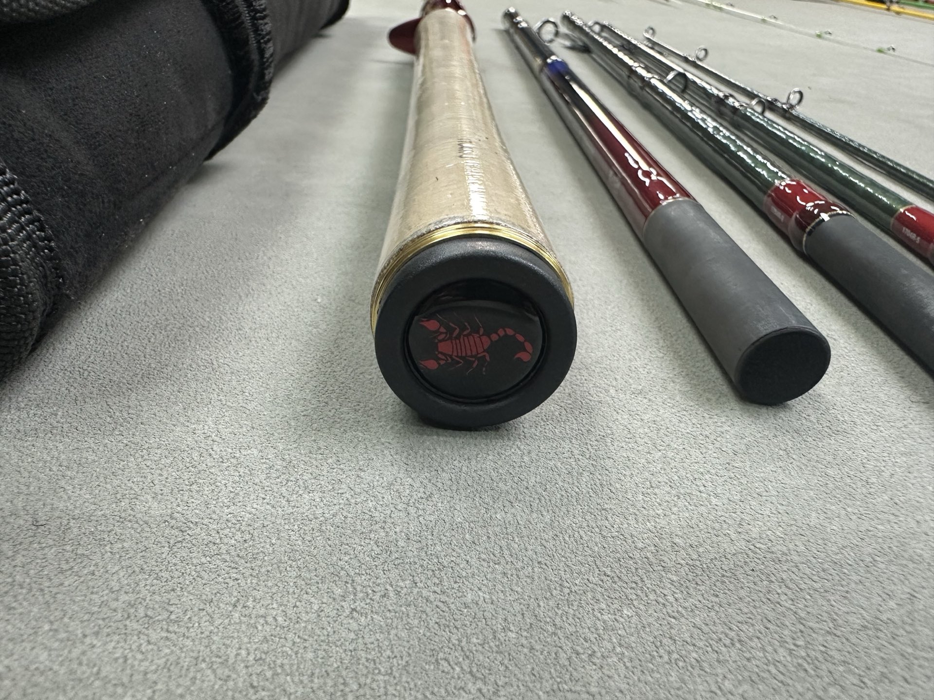 SHIMANO WORLD SHAULA DREAM TOUR EDITION 1652R-5 baitcasting rod - immagine 13